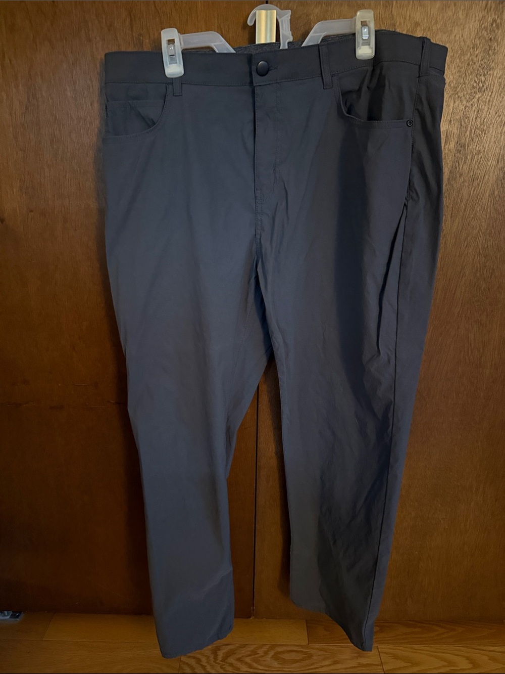 Member’s Mark Denali Men's Straight Fit Chinos - Charcoal Gray